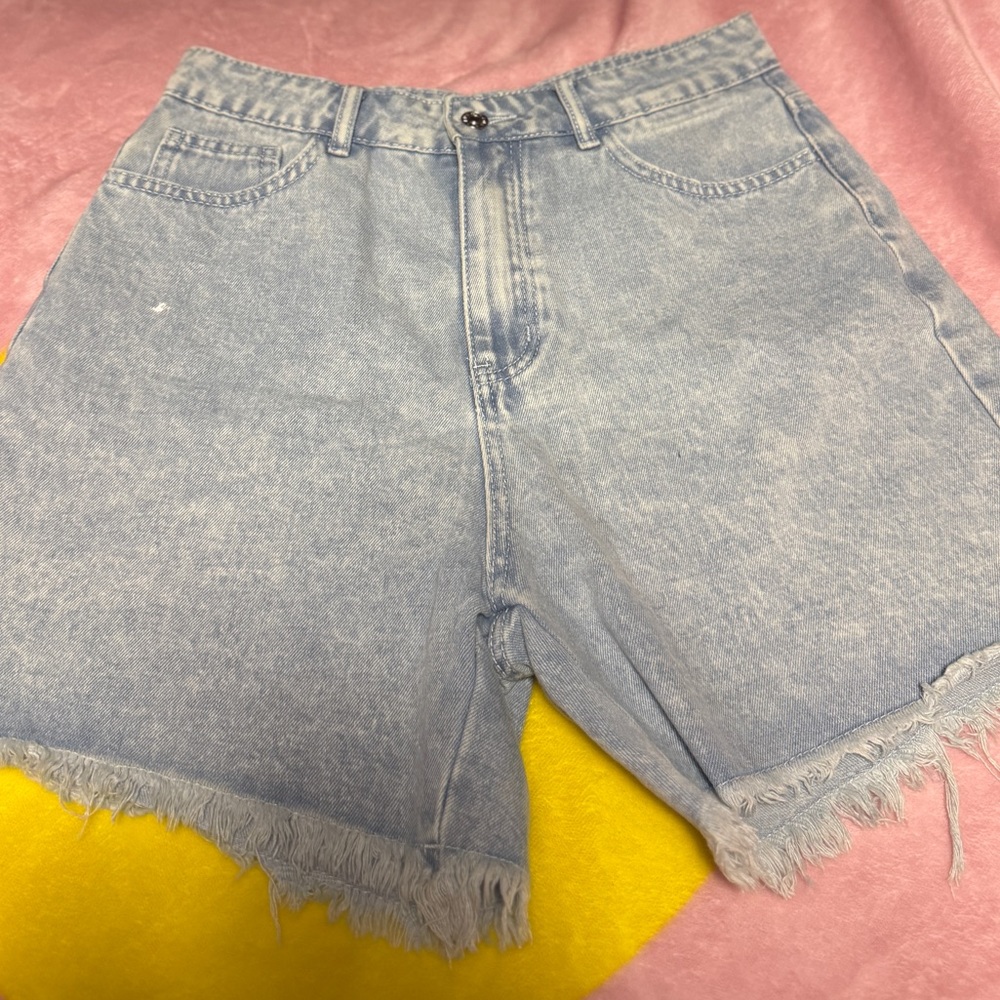 SHEIN Light Blue Frayed Hem Jean Shorts